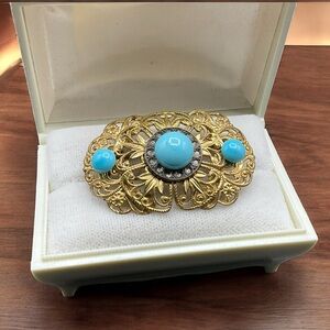 🌺Vintage Gold Filigree & Czech Glass Brooch